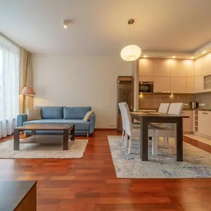 Bright And Charming- Golden Apartment- Center&s2a Warszawa
