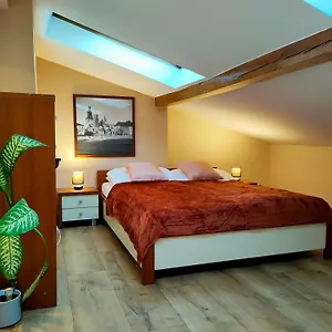  Apartament Old Town - Bon Turystyczny Polska