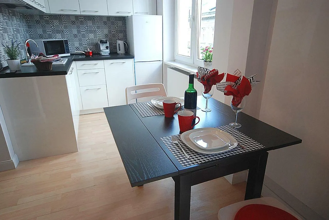 Nowy Apartament Wilcza Warszawa 0*,